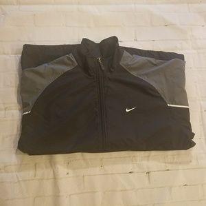 NIKE vintage wind jacket